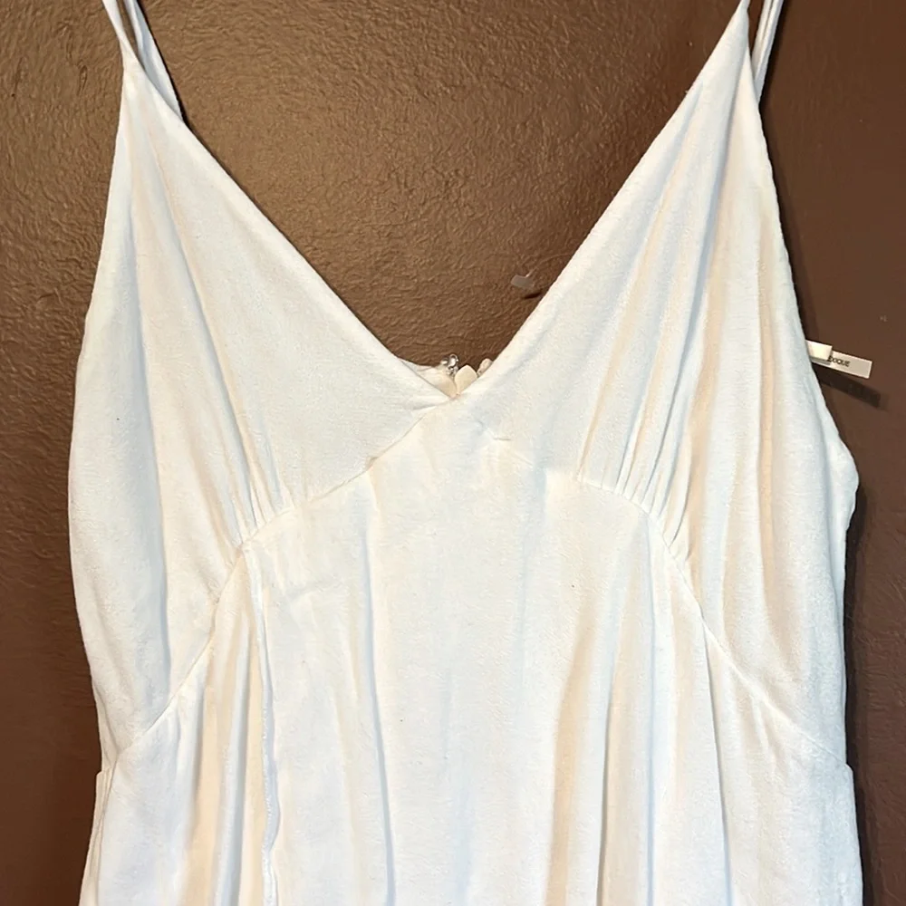 Kimchi Blue White Romper - Picture 2 of 5